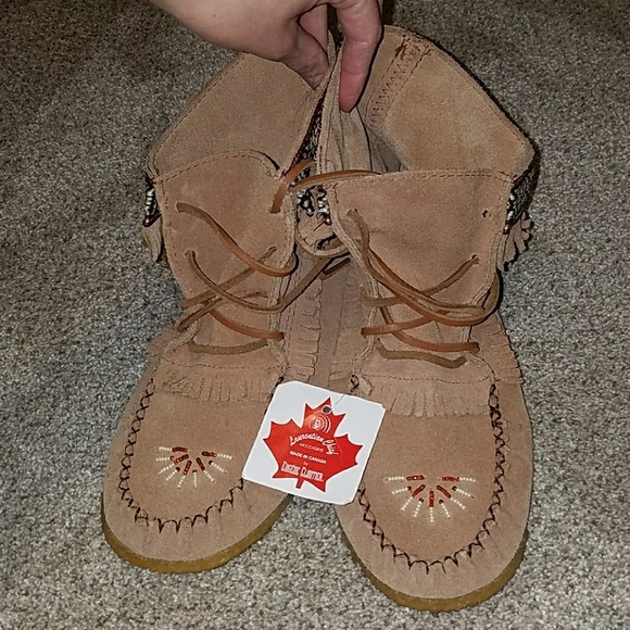 Shoes - Laurentian Cheif Moccasins